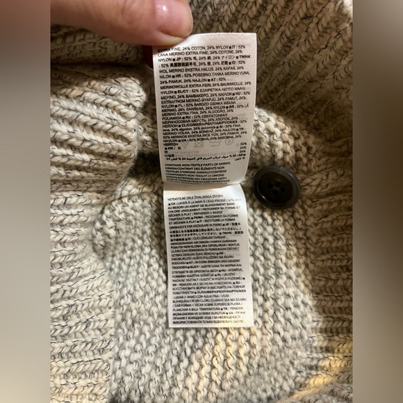 Banana Republic Men’s Chunky Knit Cardigans Grey & Cream Size M Bundle of Two - Picture 10 of 13